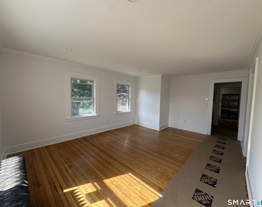 20 Parker Avenue - Photo Thumbnail 4