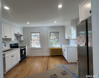 18 Parker Avenue - Photo Thumbnail 4