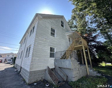 18 Parker Avenue - Photo Thumbnail 11
