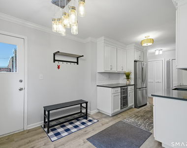 110 Southport Woods Drive - Photo Thumbnail 5