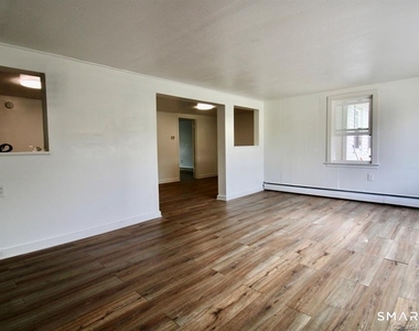 525 Boston Post Road - Photo Thumbnail 3