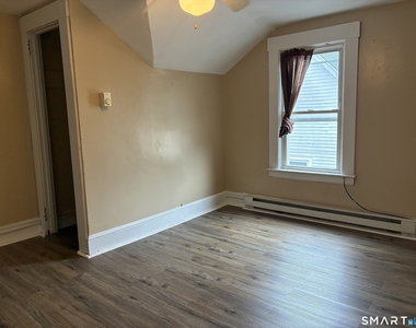 192 Liberty Street - Photo Thumbnail 4
