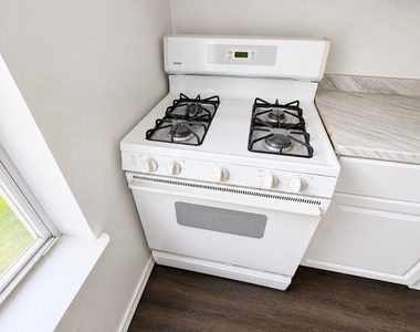 309 Terrace Avenue - Photo Thumbnail 9