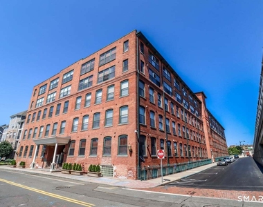 145 Canal Street - Photo Thumbnail 20