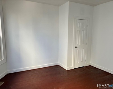 265 Bunnell Street - Photo Thumbnail 8