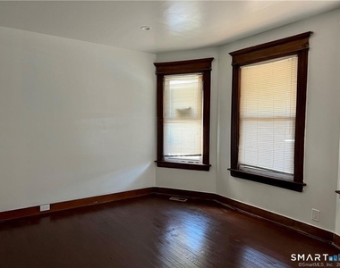 265 Bunnell Street - Photo Thumbnail 6