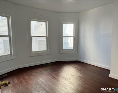 265 Bunnell Street - Photo Thumbnail 5
