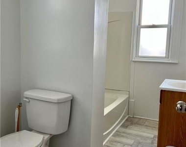 265 Bunnell Street - Photo Thumbnail 7
