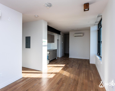 260 Knickerbocker Avenue - Photo Thumbnail 4