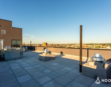 260 Knickerbocker Avenue - Photo Thumbnail 14