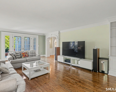 206 Dudley Road - Photo Thumbnail 6