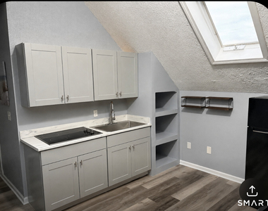 21 Pond Lily Avenue - Photo Thumbnail 4