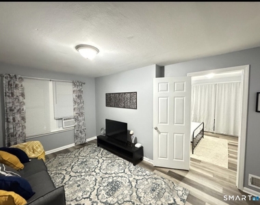 21 Pond Lily Avenue - Photo Thumbnail 7