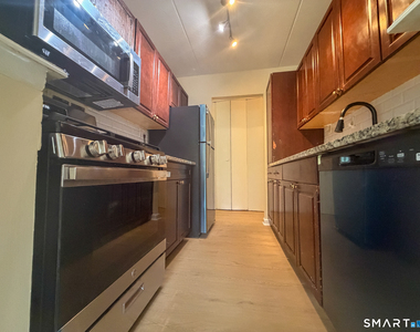 27 Northill Street - Photo Thumbnail 7