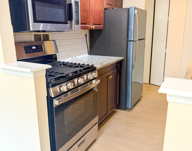 27 Northill Street - Photo Thumbnail 4
