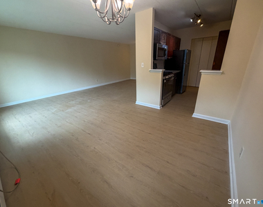 27 Northill Street - Photo Thumbnail 3