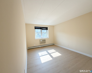 27 Northill Street - Photo Thumbnail 15