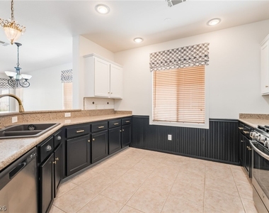5389 Progresso Street - Photo Thumbnail 11