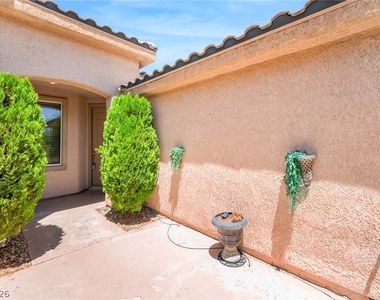 5389 Progresso Street - Photo Thumbnail 5