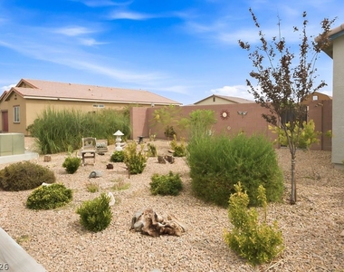 73 Hawk Avenue - Photo Thumbnail 3