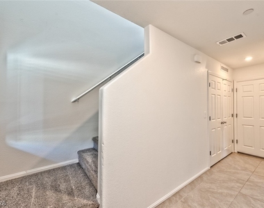 1116 Tektite Avenue - Photo Thumbnail 5