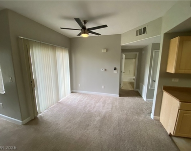 8250 N Grand Canyon Drive - Photo Thumbnail 4