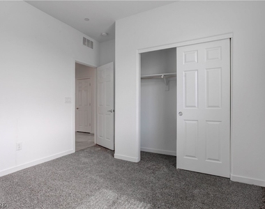 929 Kyanite Lane - Photo Thumbnail 22