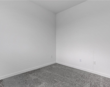 929 Kyanite Lane - Photo Thumbnail 21