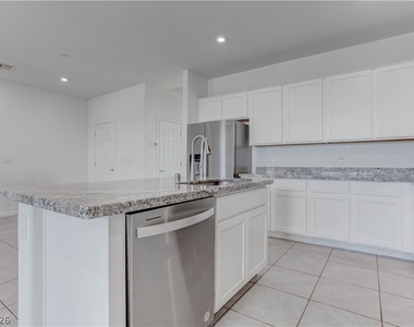 929 Kyanite Lane - Photo Thumbnail 11