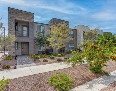 929 Kyanite Lane - Photo Thumbnail 32