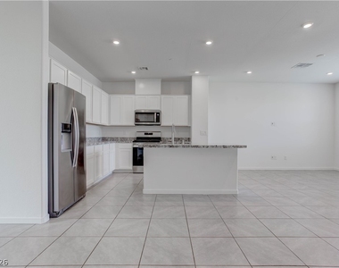 929 Kyanite Lane - Photo Thumbnail 2
