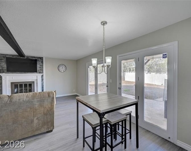 2247 Marlboro Drive - Photo Thumbnail 15