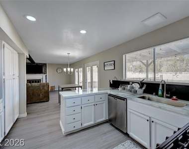 2247 Marlboro Drive - Photo Thumbnail 20