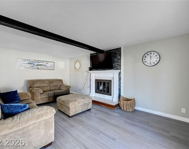 2247 Marlboro Drive - Photo Thumbnail 13