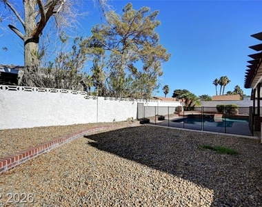2247 Marlboro Drive - Photo Thumbnail 52