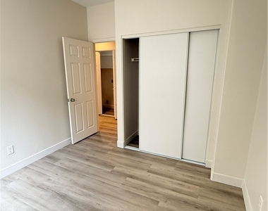 635 Landview Court - Photo Thumbnail 13