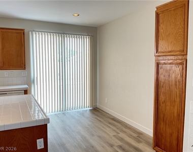 635 Landview Court - Photo Thumbnail 4