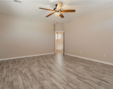 8611 Splendid Leaf Court - Photo Thumbnail 22
