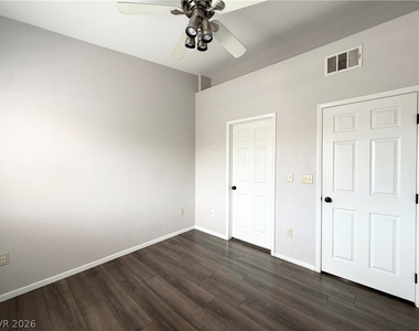 401 Pine Haven Street - Photo Thumbnail 7