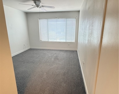5710 E Tropicana Avenue - Photo Thumbnail 15
