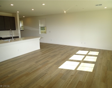 2929 Gallarate Drive - Photo Thumbnail 12