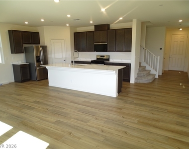 2929 Gallarate Drive - Photo Thumbnail 13