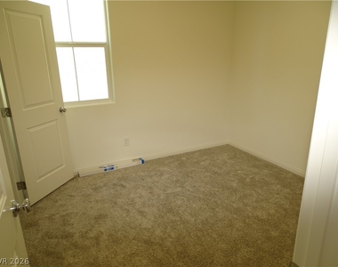 2929 Gallarate Drive - Photo Thumbnail 4