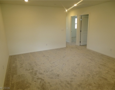 2929 Gallarate Drive - Photo Thumbnail 18
