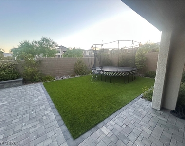 741 Foreign Reef Way - Photo Thumbnail 21