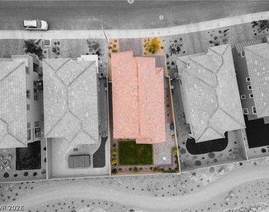741 Foreign Reef Way - Photo Thumbnail 22