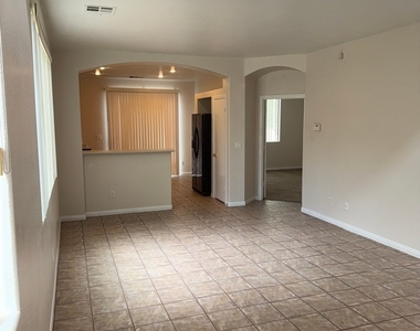 8475 Regal Hills Court - Photo Thumbnail 3