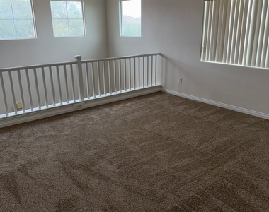 8475 Regal Hills Court - Photo Thumbnail 15