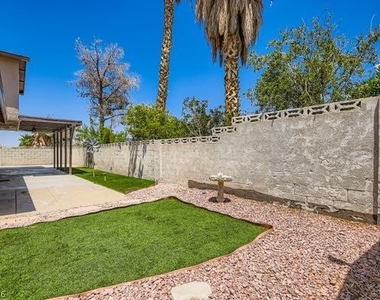 733 Strawberry Place - Photo Thumbnail 25