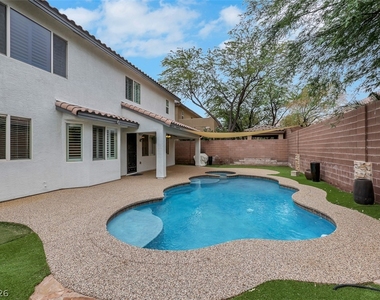 10345 Grizzly Creek Street - Photo Thumbnail 18